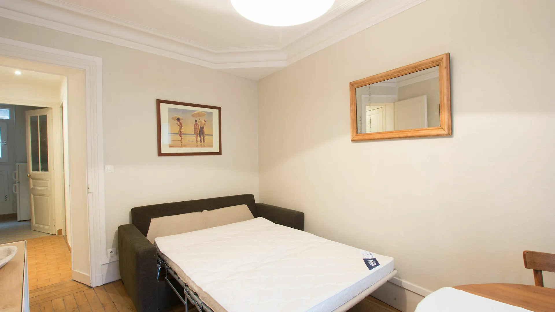 Designer - Eiffel Tower Apartment *