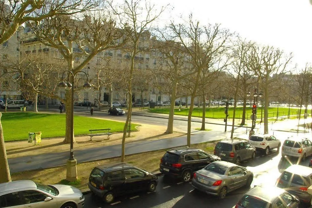 Designer - Eiffel Tower Appartement Paris